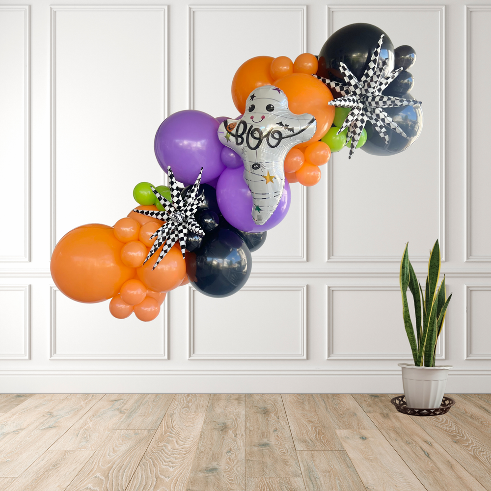 SPOOK-TACULAR BALLOON GARLAND KIT